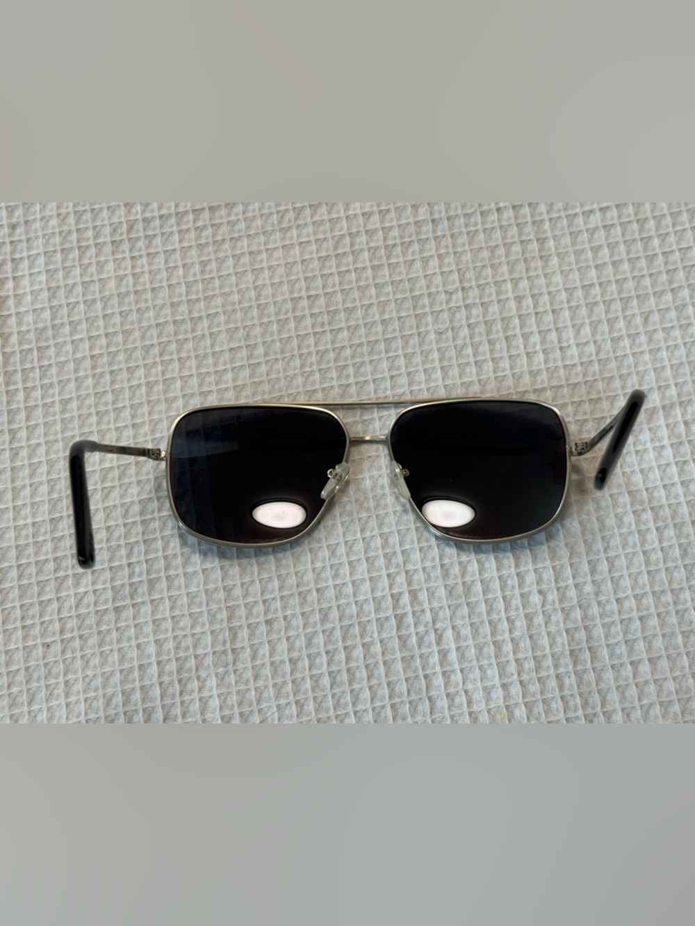 Vintage Silver metal Frame Sunglasses with Dark Blue Lenses - Picture 7 of 12